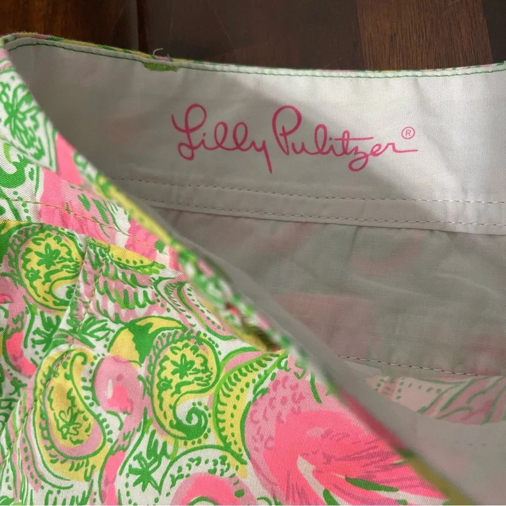 Lilly Pulitzer Green and Pink Bermuda Shorts Resort Style - Picture 4 of 9